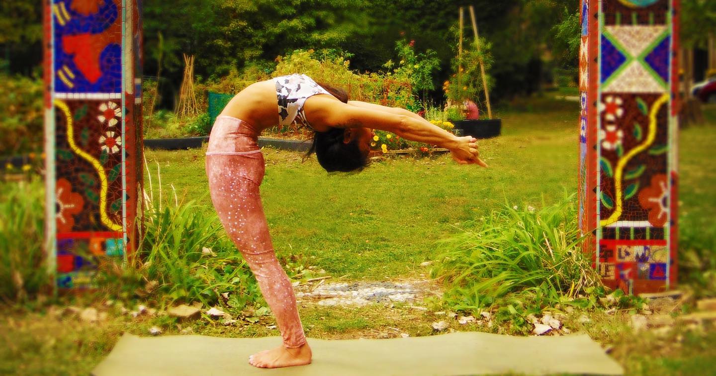 2-Back-Bend-pose-Half-Moon