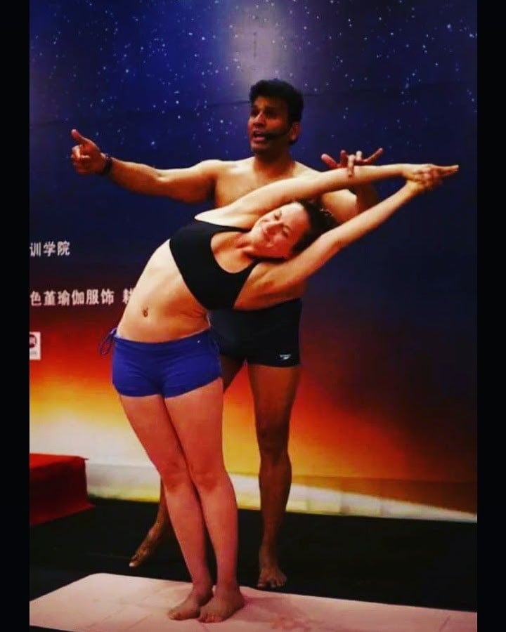 2.-Half-Moon-Pose-3-Jessica-Joy-Myers-1