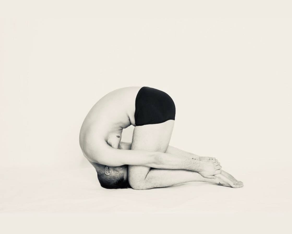 23-Rabbit-Pose-3-Marty-Katie-Worthington