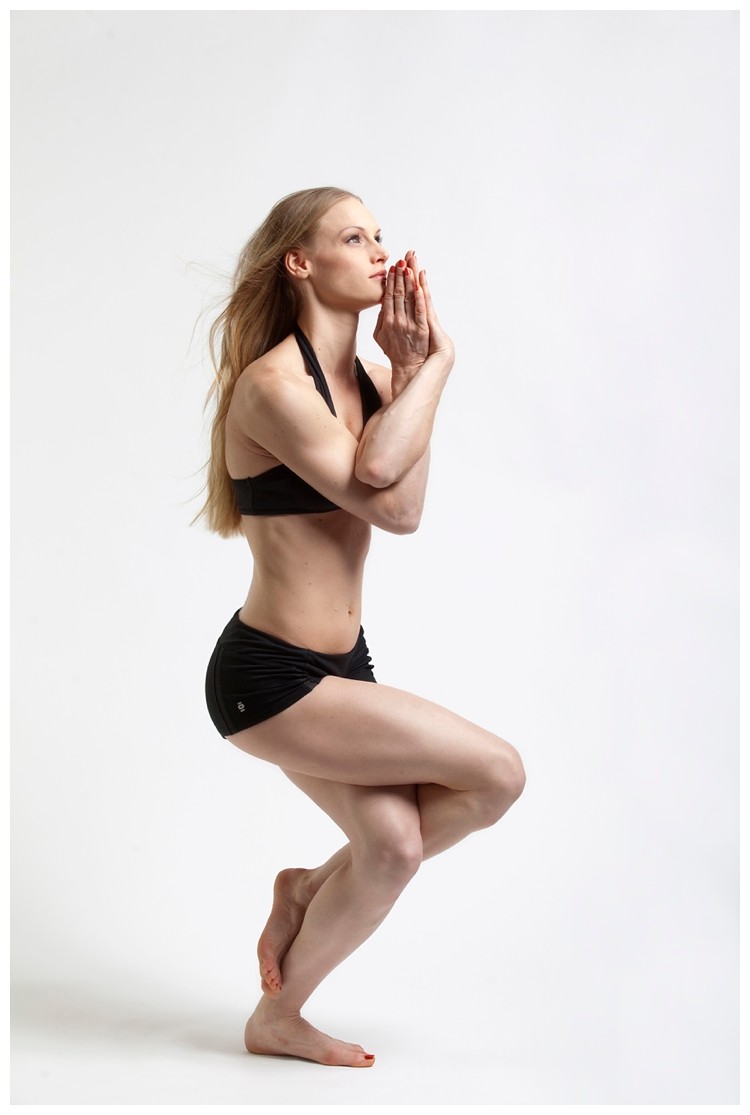 4.-Eagle-Pose-2-Stephanie-Carson