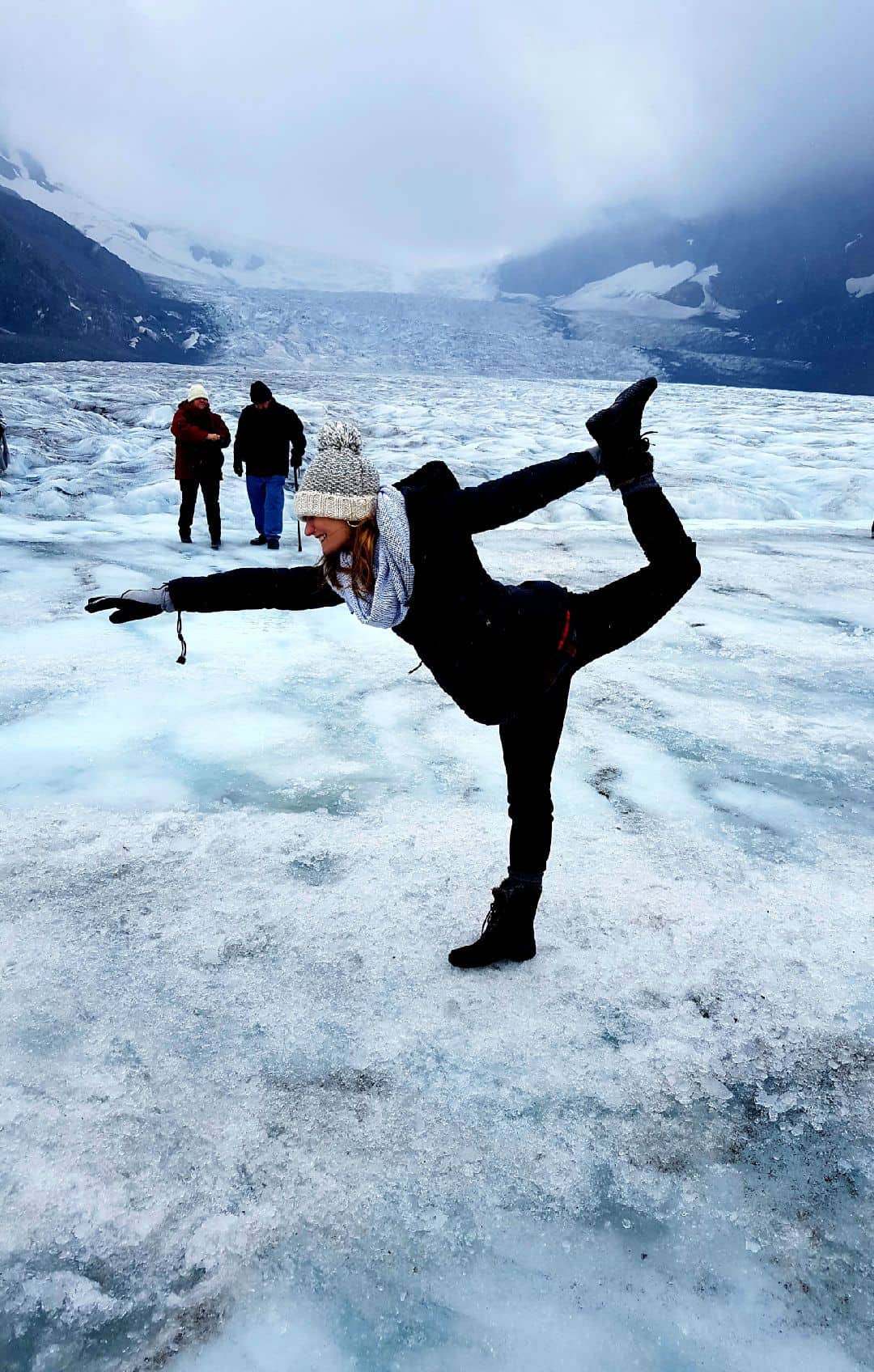 6-Standing-Bow-Pulling-Pose-17-Thereasa-Carpenter