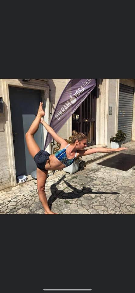 6-Standing-Bow-Pulling-Pose-19-Sara-Fabiani