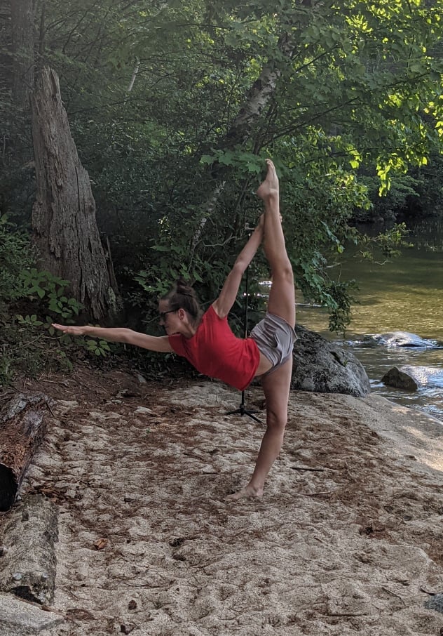 6-Standing-Bow-Pulling-Pose-8-Jessica-Joy-Myers